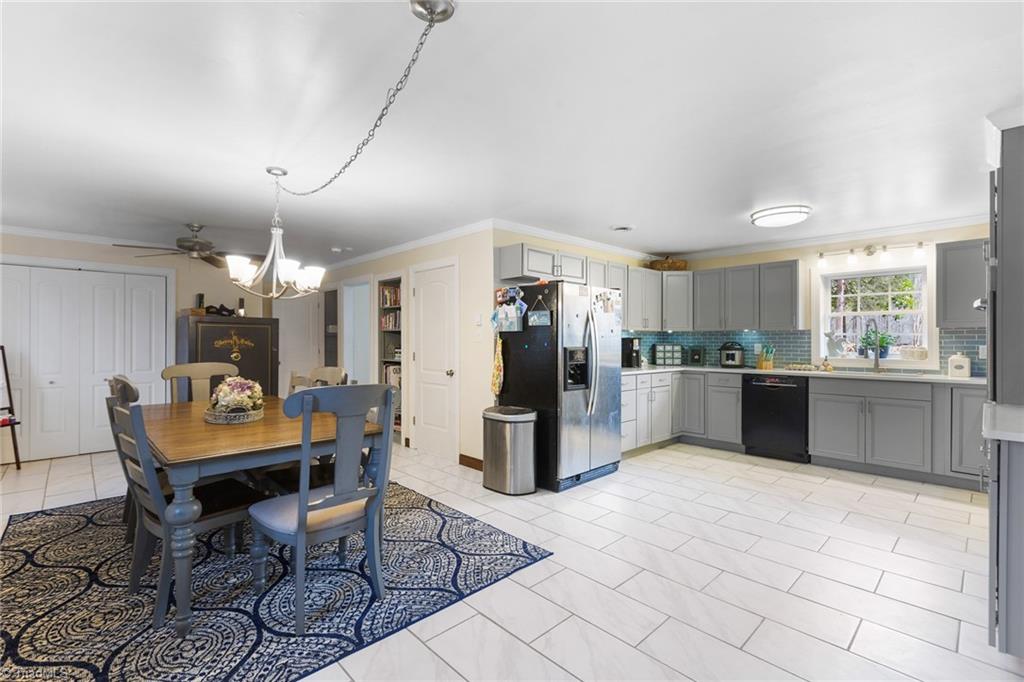 3930 Blumenthal Road Greensboro, NC 27406 - Photo 3 of 22 Gallery Image 3