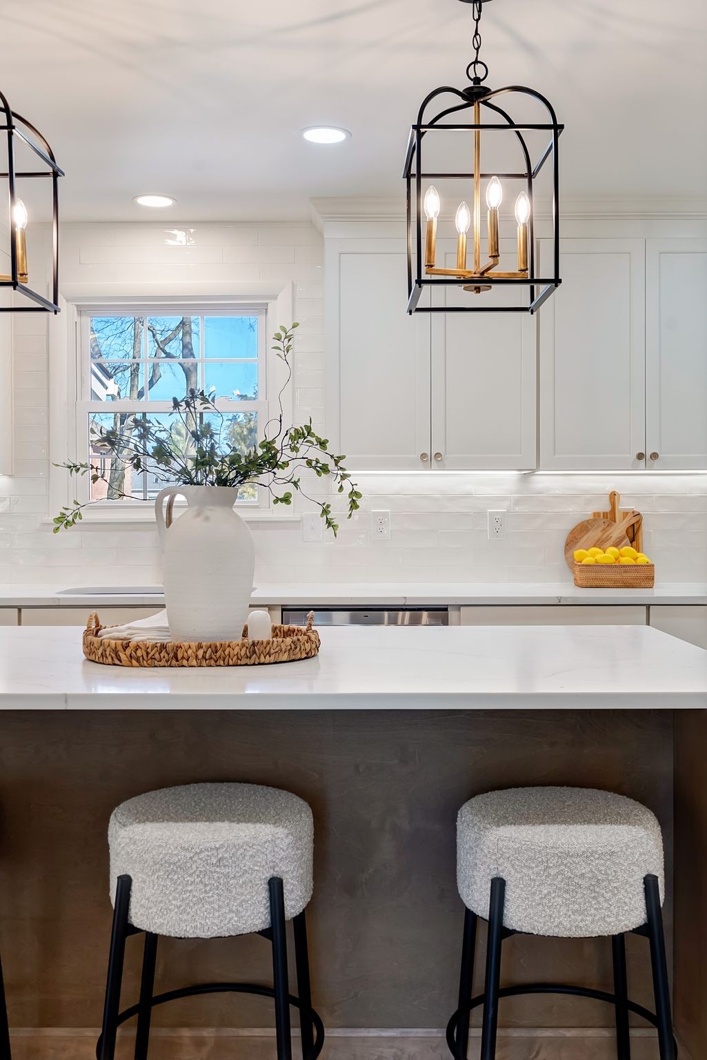 108 Poplar Street Franklin, TN 37064 - Photo 33 of 33 a kitchen with a table and chairs in it