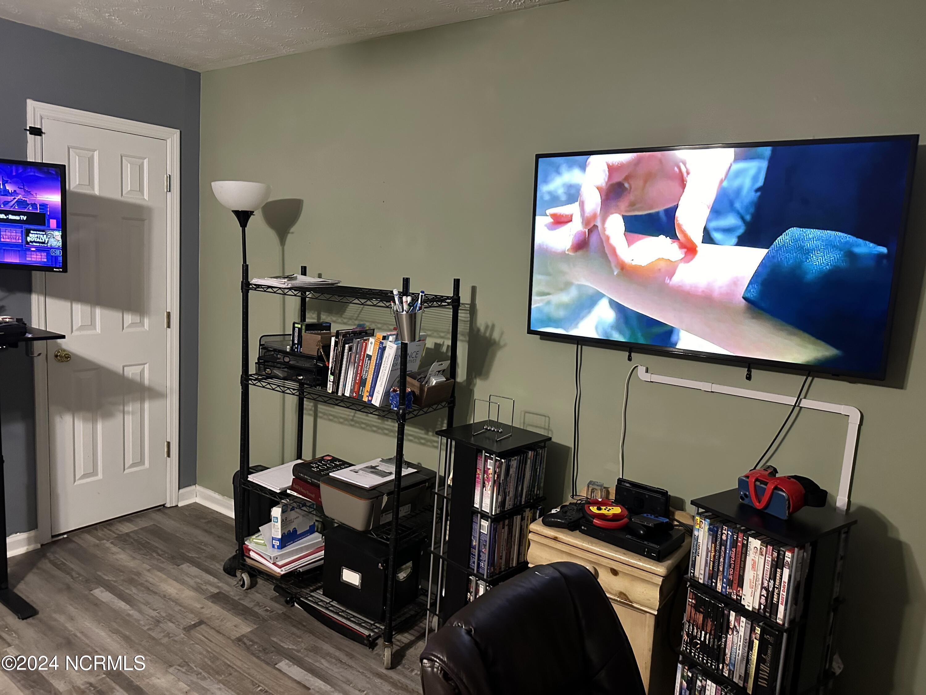213 Rutherford Way Jacksonville, NC 28540 - Photo 67 of 85 IMG_1129