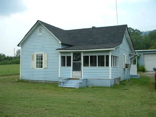 1250 Chattanooga Valley Road Flintstone, GA 30725 - Photo 1 of 5 Primary Photo