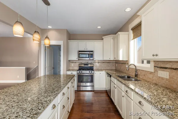 $549,900 | 3792 Preserve Drive Northeast, Belmont, MI 49306