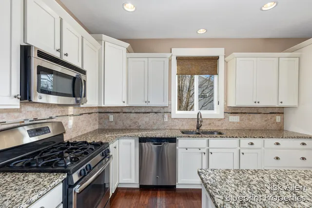 $549,900 | 3792 Preserve Drive Northeast, Belmont, MI 49306