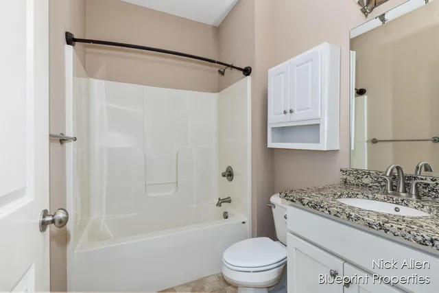 $549,900 | 3792 Preserve Drive Northeast, Belmont, MI 49306