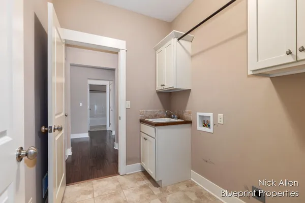 $549,900 | 3792 Preserve Drive Northeast, Belmont, MI 49306