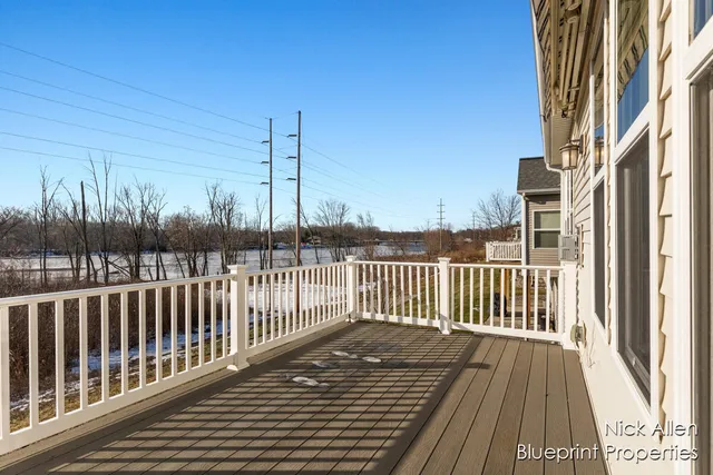 $549,900 | 3792 Preserve Drive Northeast, Belmont, MI 49306