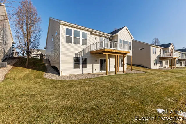 $549,900 | 3792 Preserve Drive Northeast, Belmont, MI 49306