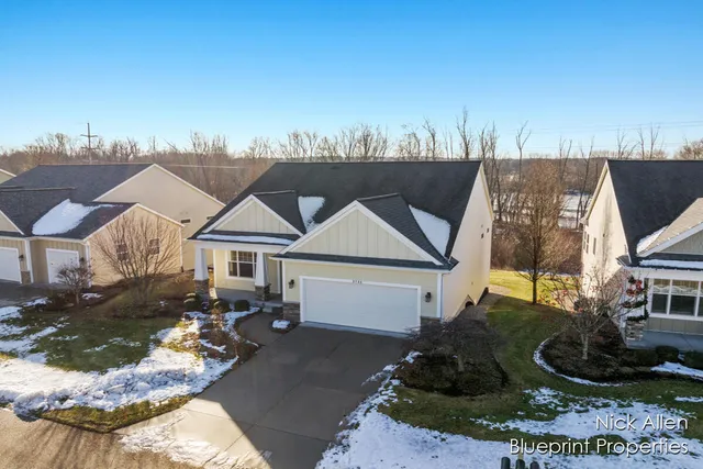 $549,900 | 3792 Preserve Drive Northeast, Belmont, MI 49306