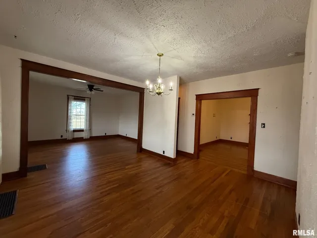 $299,900 | 3065 Boyd Road, Anna, IL 62906