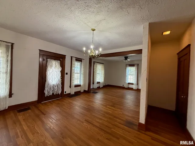 $299,900 | 3065 Boyd Road, Anna, IL 62906