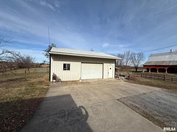 $265,000 | 3065 Boyd Road, Anna, IL 62906