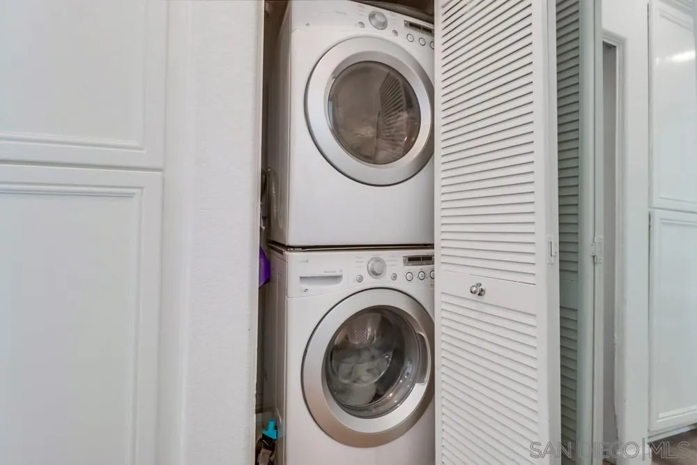 2221 Historic Decatur Road, Unit 61 San Diego, CA 92106 - Photo 21 of 29 a utility room with dryer and washer