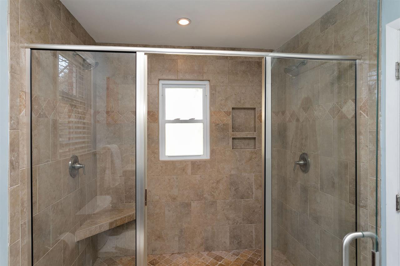 3621 Corbin Street Raleigh, NC 27612 - Photo 11 of 23 Photo 11