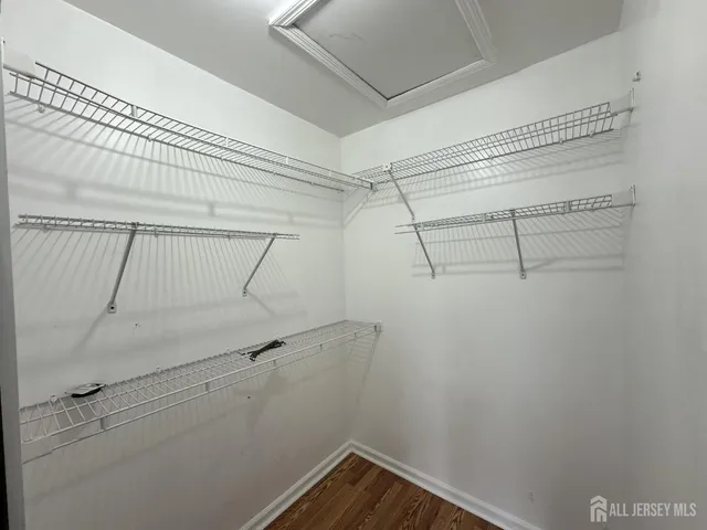 $2,100 | 437 Edpas Road, New Brunswick, NJ 08901