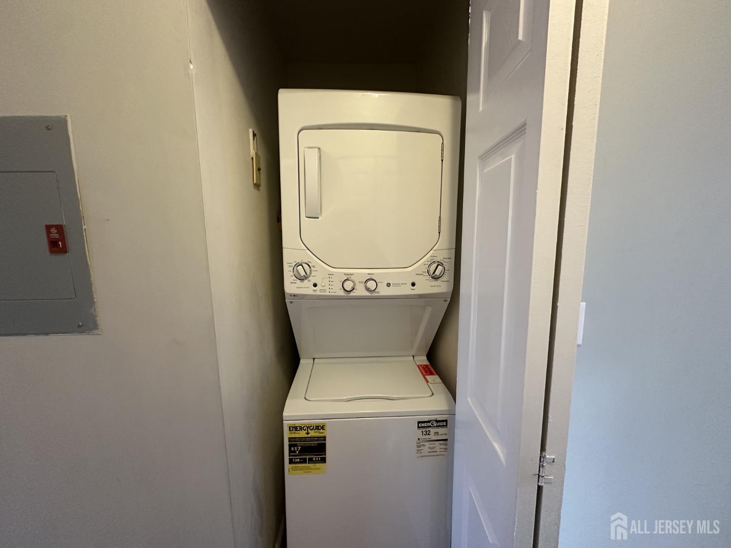 437 Edpas Road New Brunswick, NJ 08901 - Photo 9 of 9