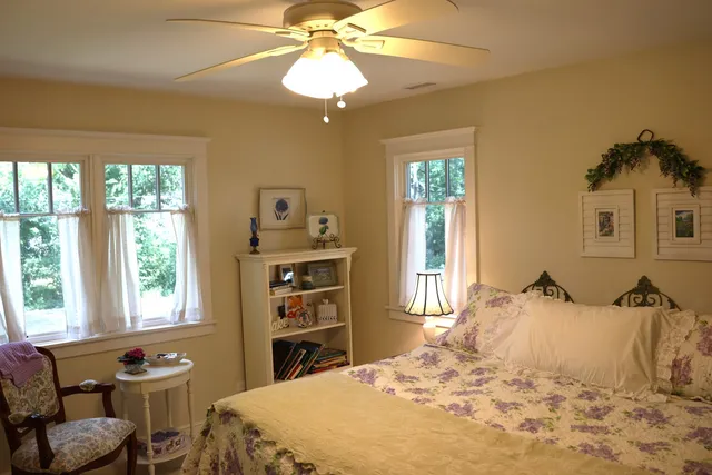 $925,000 | 25817 Cook Street, Wauconda, IL 60084