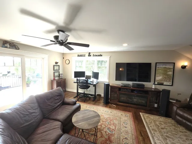 $925,000 | 25817 Cook Street, Wauconda, IL 60084