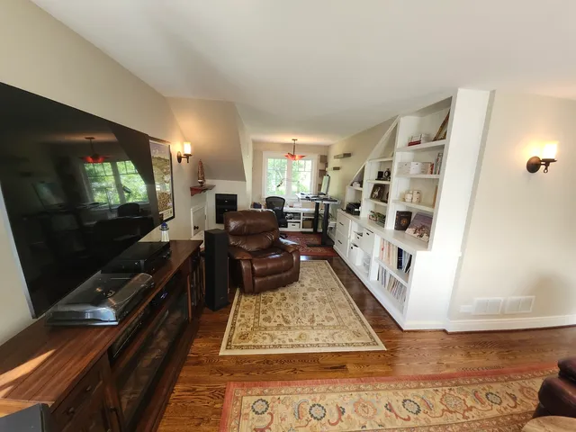 $925,000 | 25817 Cook Street, Wauconda, IL 60084