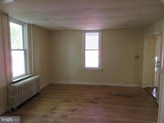 2818 Hollins Ferry Road Baltimore, MD 21230 - Photo 4 of 10 Living Room