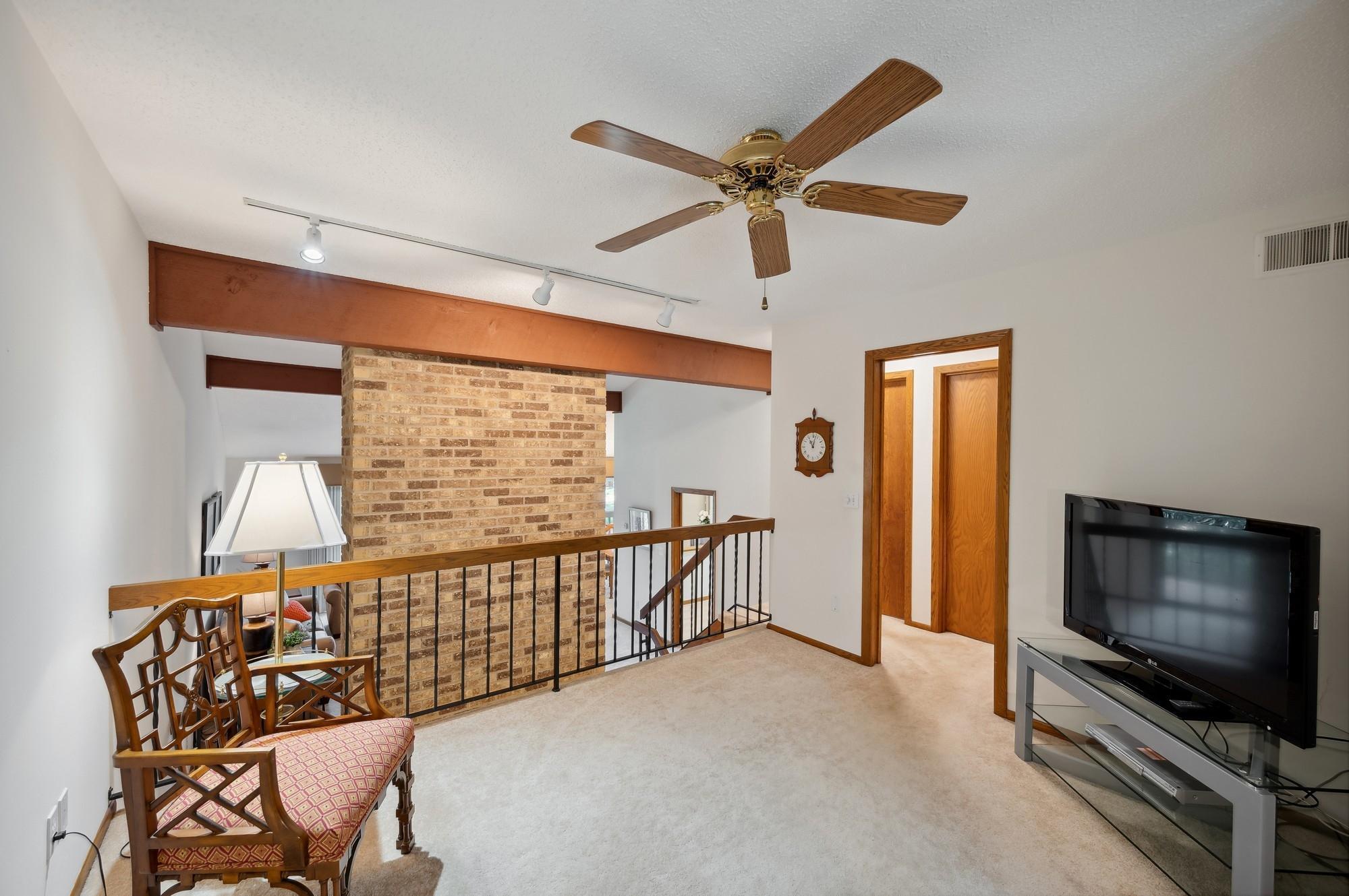 9324 Nesbitt Road Bloomington, MN 55437 - Photo 11 of 21 Gallery Image 11