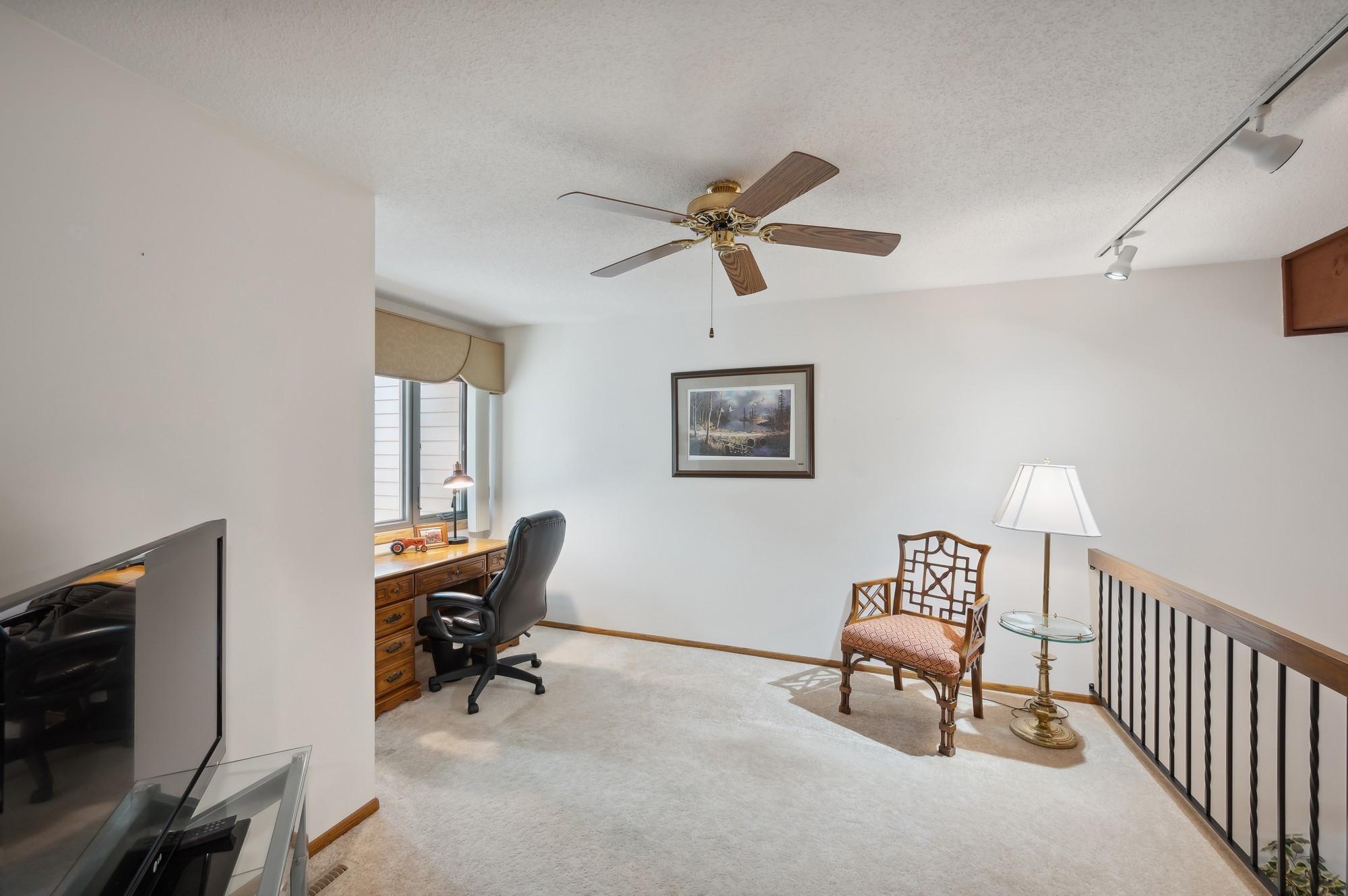 9324 Nesbitt Road Bloomington, MN 55437 - Photo 12 of 21 Gallery Image 12