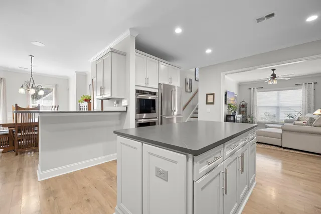 $949,999 | 125 Camelia Park Lane, Summerville, SC 29486