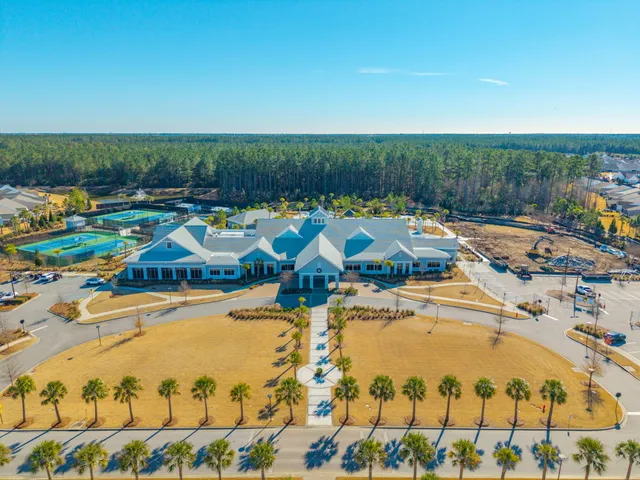 $949,999 | 125 Camelia Park Lane, Summerville, SC 29486