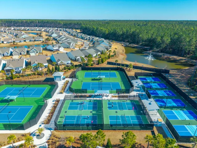 $949,999 | 125 Camelia Park Lane, Summerville, SC 29486