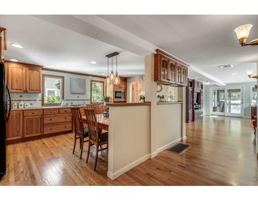 52 Cary Avenue Lexington, MA 02421 - Photo 1 of 19 Gallery Image 1