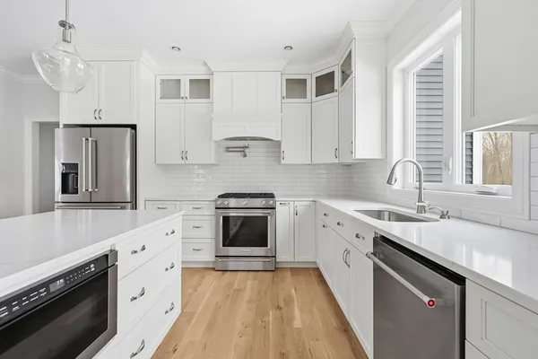 $1,050,000 | 37 Balsam Hl Road, Ludlow, MA 01056