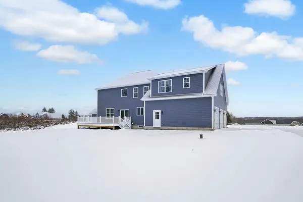 $1,050,000 | 37 Balsam Hl Road, Ludlow, MA 01056
