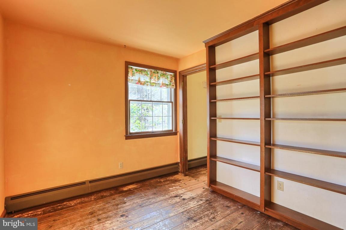 149 Valley Road Mount Gretna, PA 17064 - Photo 13 of 23 Gallery Image 13