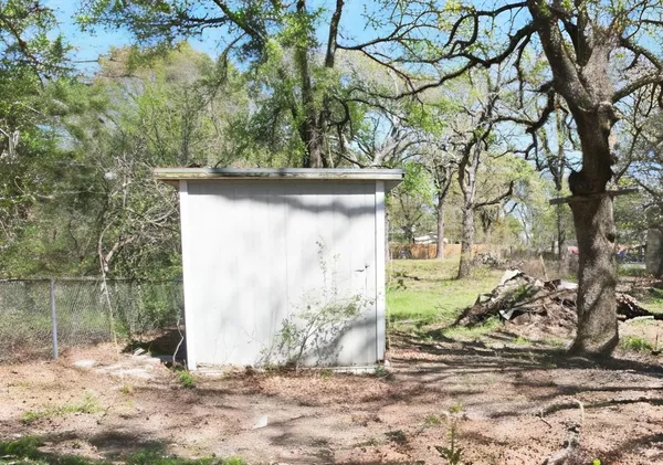 a view of a outdoor space