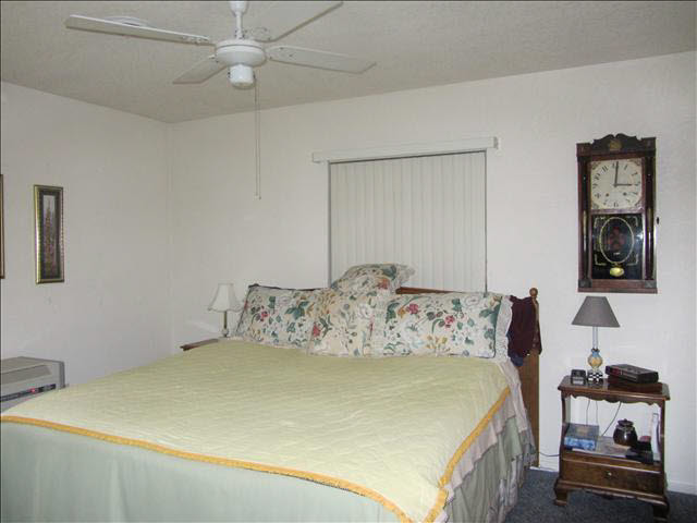 7510 Douglas Road Lambertville, MI 48144 - Photo 13 of 19 20027425-12.JPG