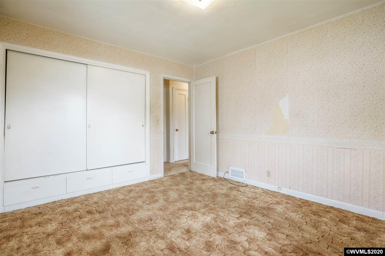 705 Southwest 11th Avenue Albany, OR 97321 - Photo 25 of 37 Gallery Image 25