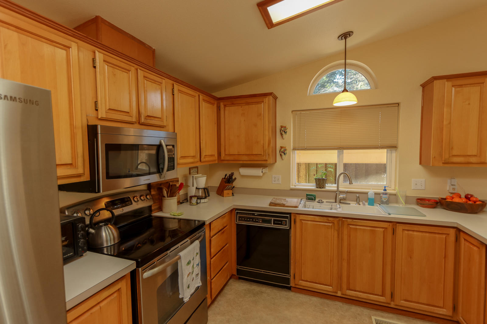 391 Winkler Street Wheeler, OR 97147 - Photo 17 of 29 391 Winckler Street