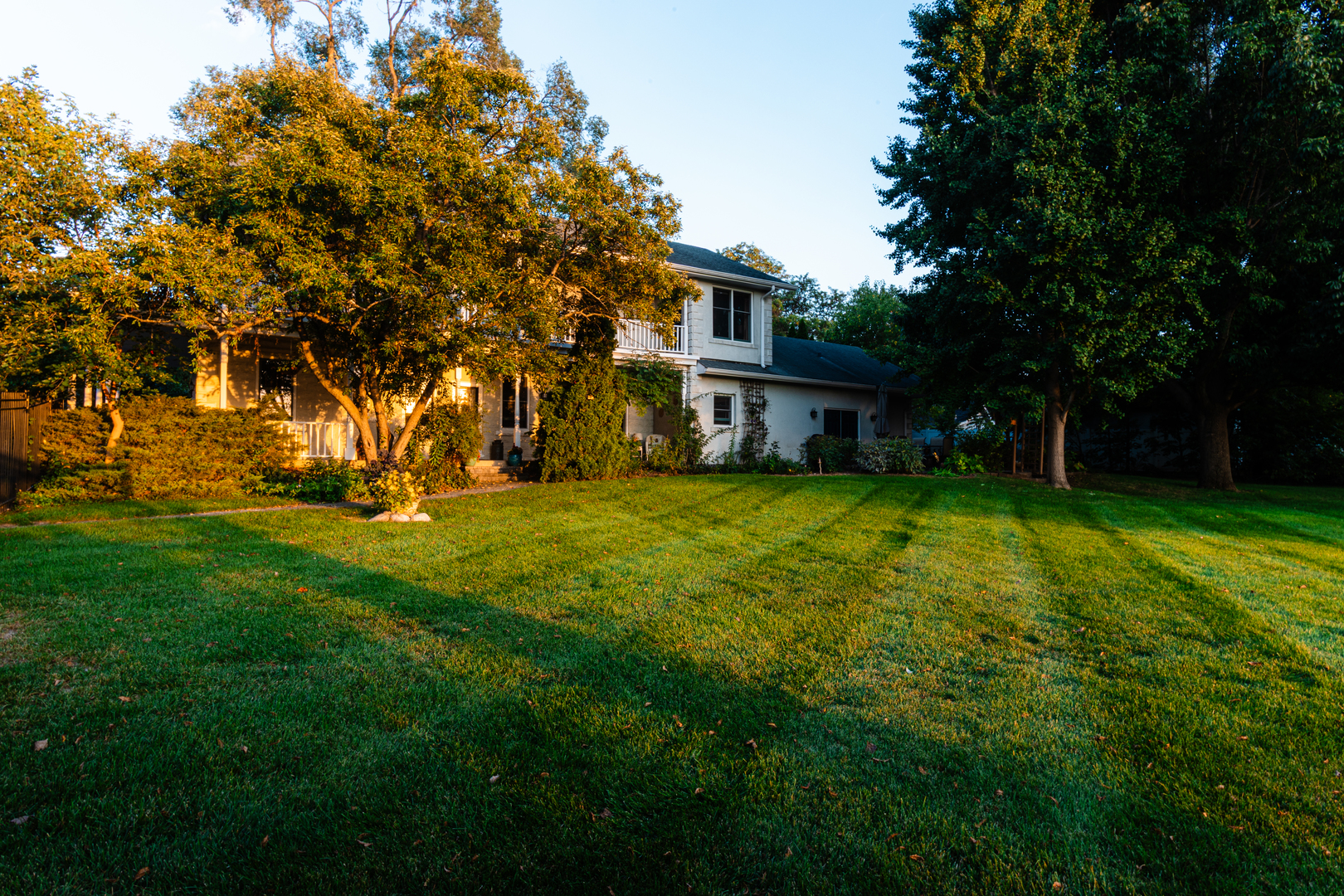101 Beachway Drive Fox River Grove, IL 60021 - Photo 23 of 28 a view of house with a big yard
