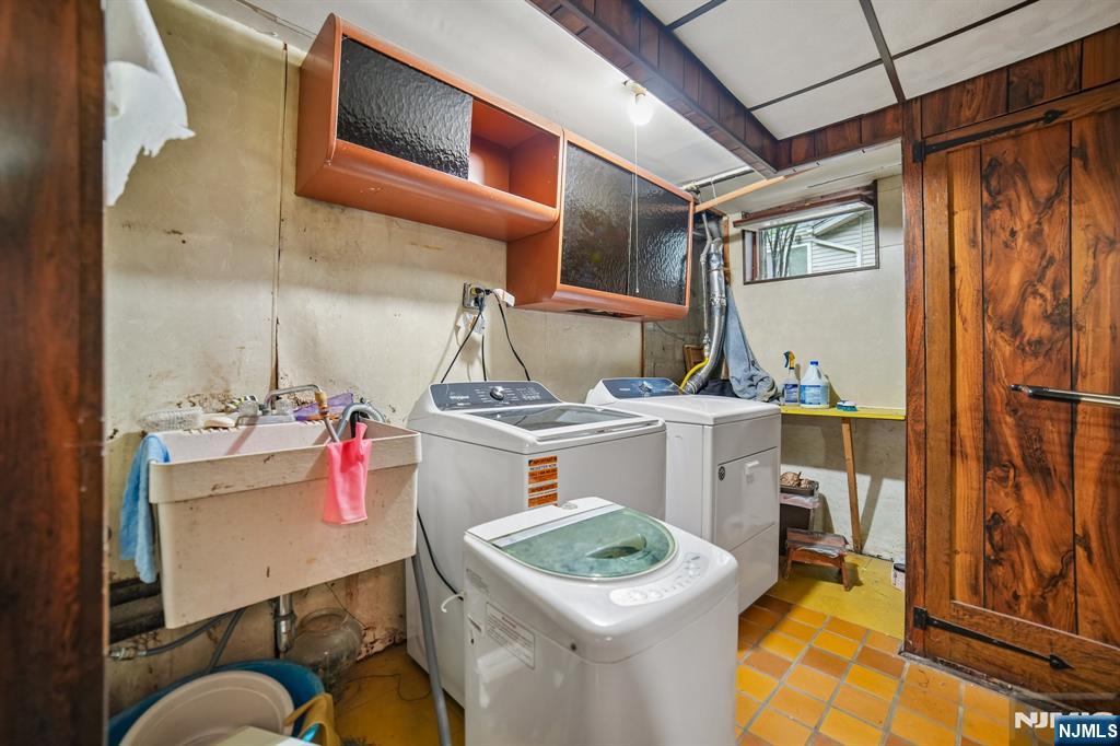 249 Knickerbocker Road Englewood, NJ 07631 - Photo 27 of 34 Gallery Image 27