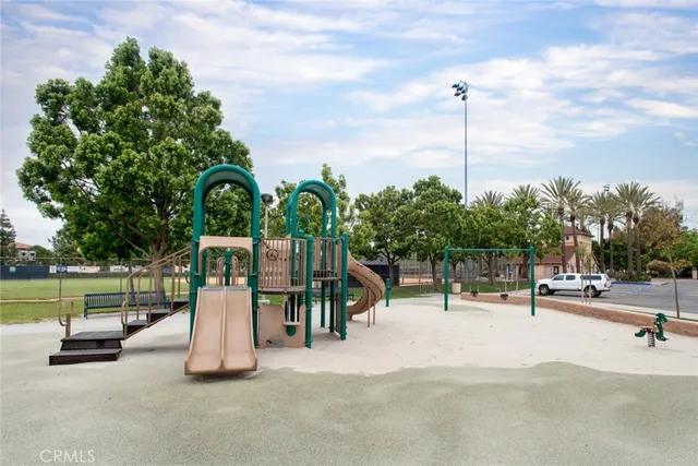 $1,995,000 | 13 Seville, Irvine, CA 92620