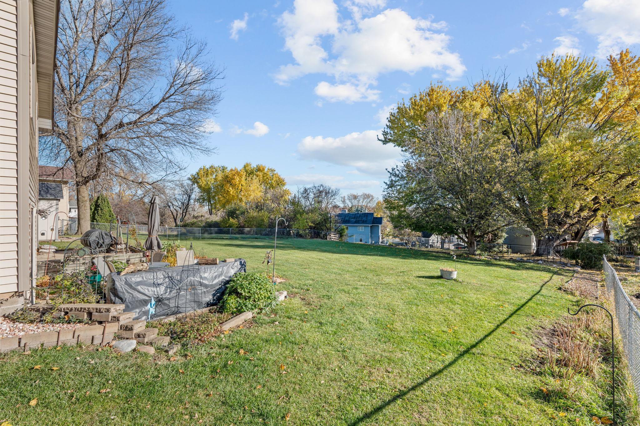 7622 Orchid Lane North Maple Grove, MN 55311 - Photo 5 of 47