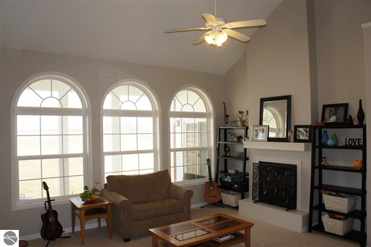 4575 East Jordan Road Mount Pleasant, MI 48858 - Photo 2 of 22 1783005-2.JPG