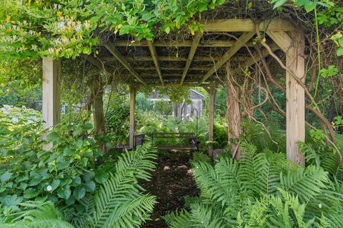 $3,500,000 | 175 Madison Street, Sag Harbor Village, NY 11963