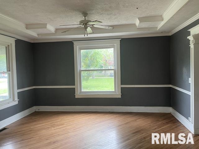 724 North 6th Street Springfield, IL 62702 - Photo 4 of 26