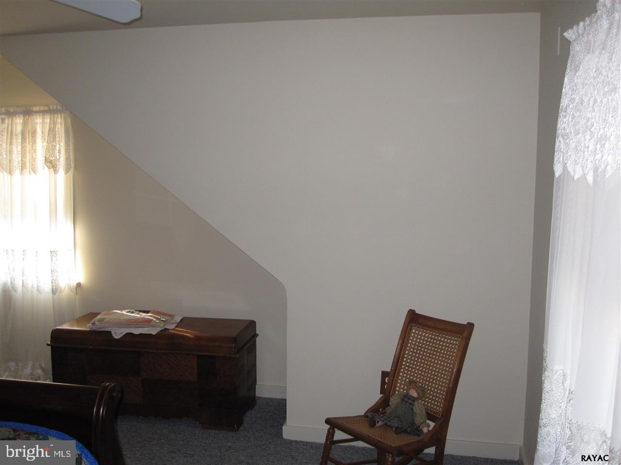 302 Wynwood Road York, PA 17402 - Photo 22 of 34 Gallery Image 22