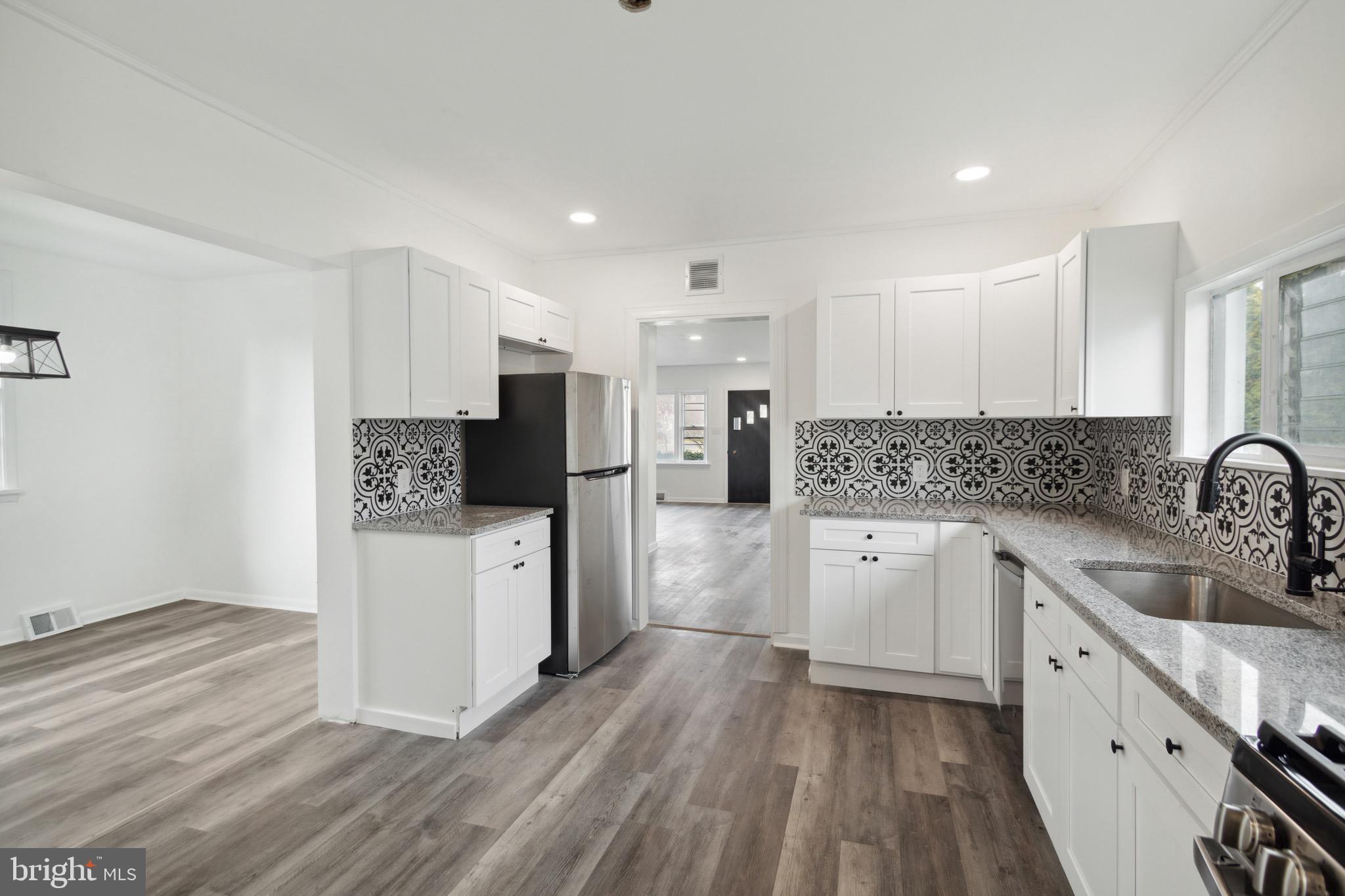 29 Nicholson Road Mount Ephraim, NJ 08059 - Photo 12 of 25 Ample Counter Space