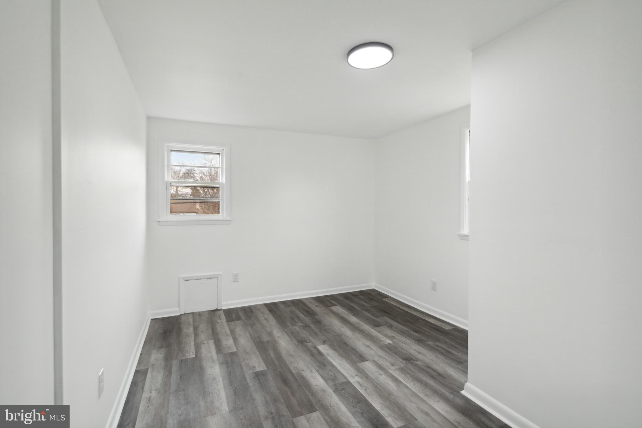 29 Nicholson Road Mount Ephraim, NJ 08059 - Photo 15 of 25