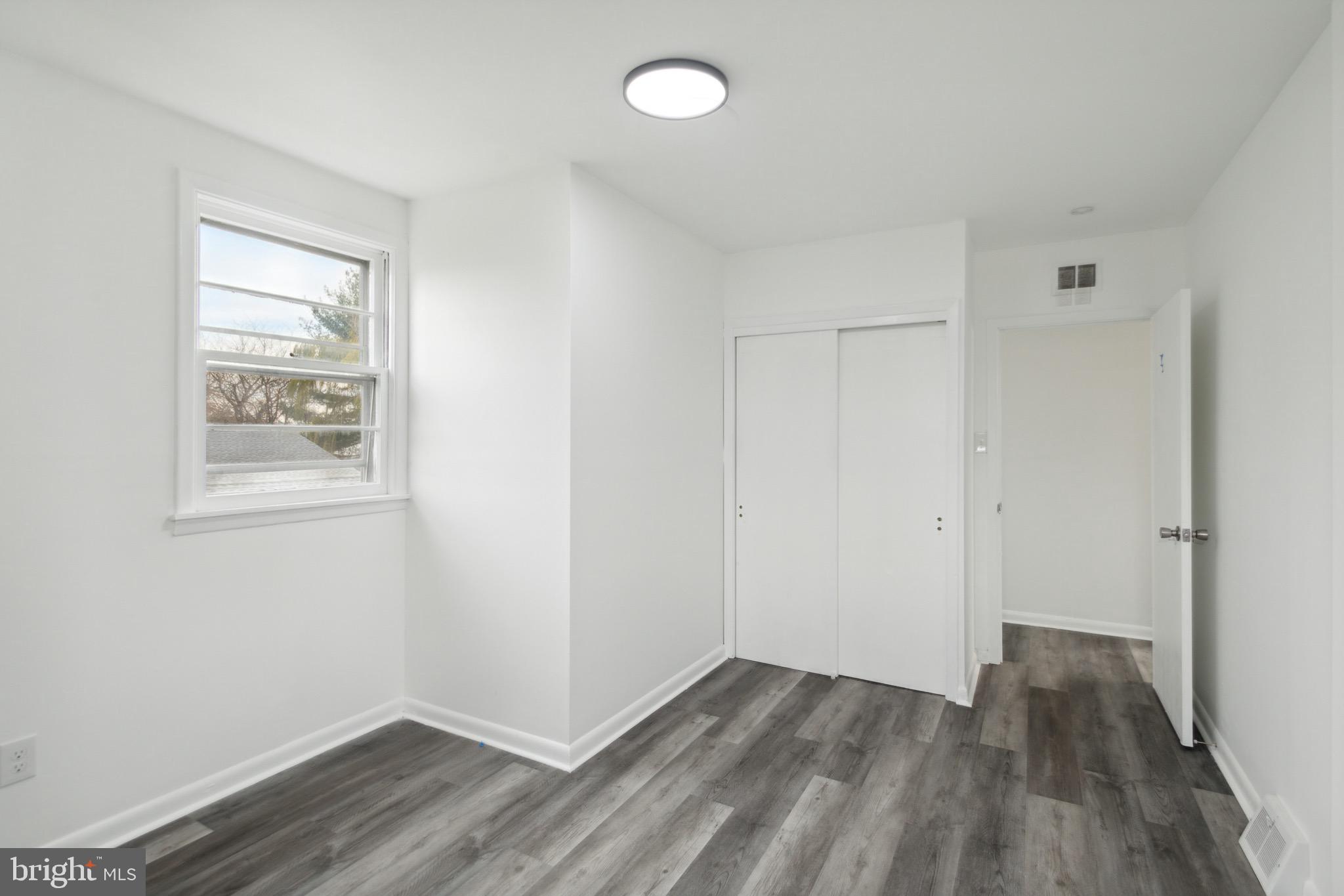 29 Nicholson Road Mount Ephraim, NJ 08059 - Photo 16 of 25