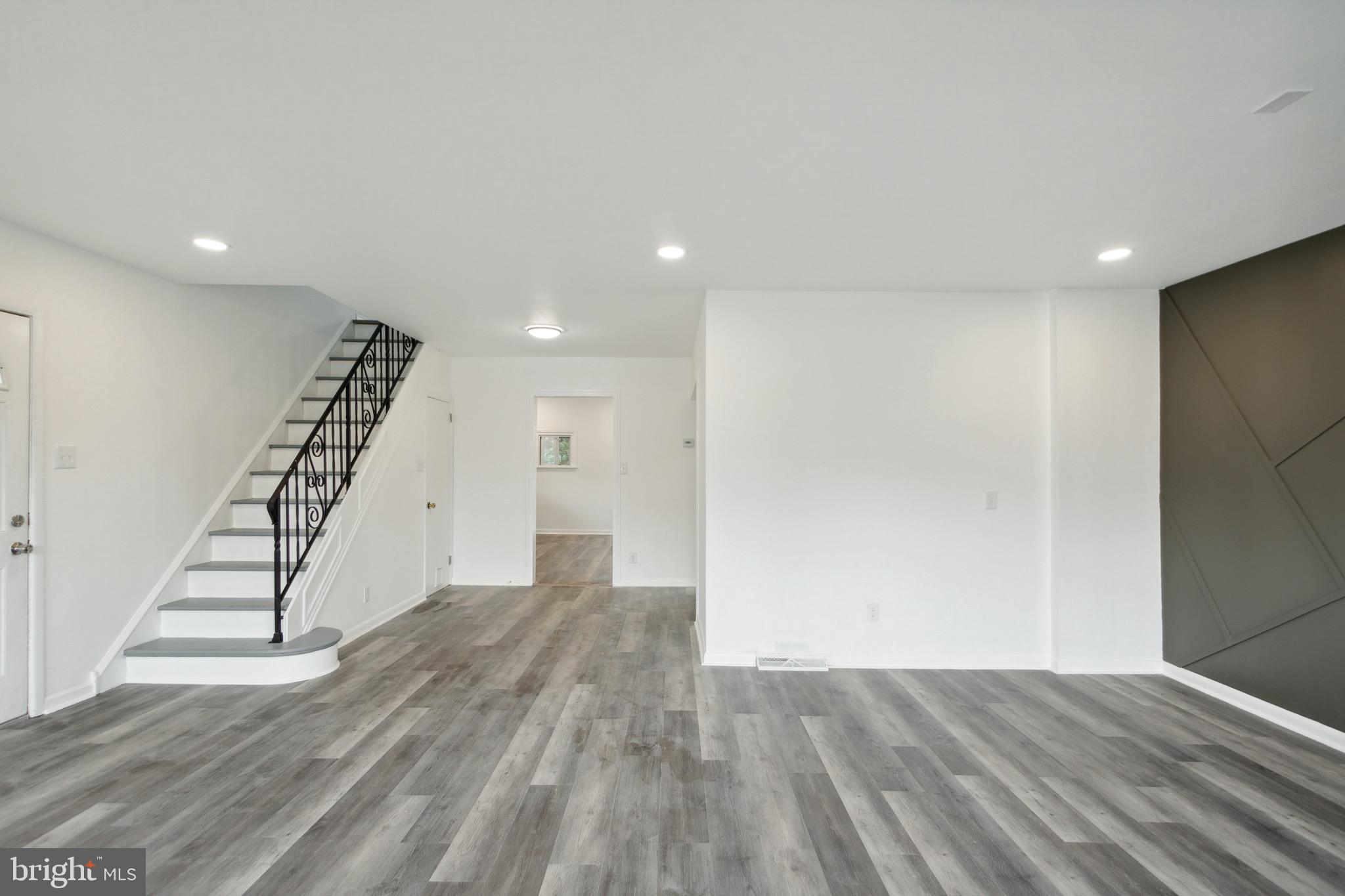 29 Nicholson Road Mount Ephraim, NJ 08059 - Photo 4 of 25