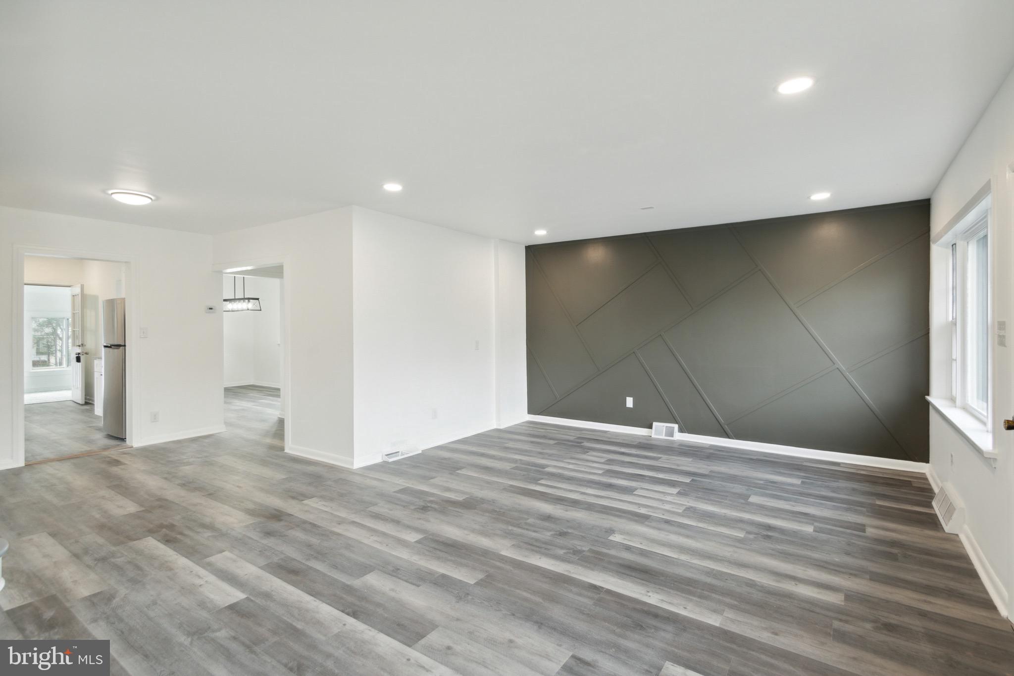 29 Nicholson Road Mount Ephraim, NJ 08059 - Photo 5 of 25