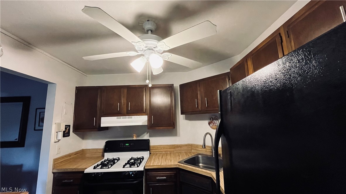 3675 Clague Road, Unit 306 North Olmsted, OH 44070 - Photo 9 of 26