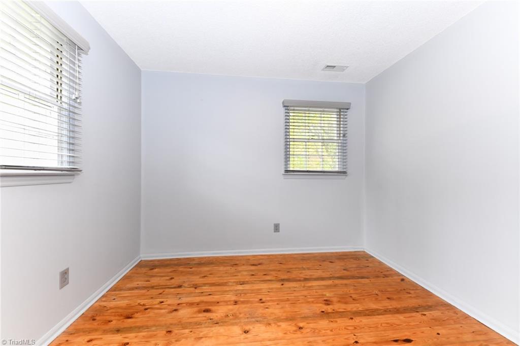 1109 West Dalton Road King, NC 27021 - Photo 10 of 30 Gallery Image 10